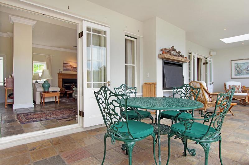 To Let 3 Bedroom Property for Rent in Steenberg Estate Western Cape